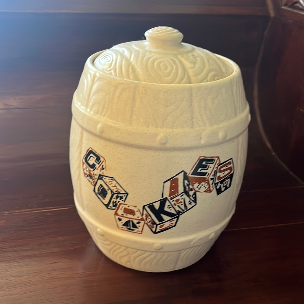 Vintage Cookie Jar